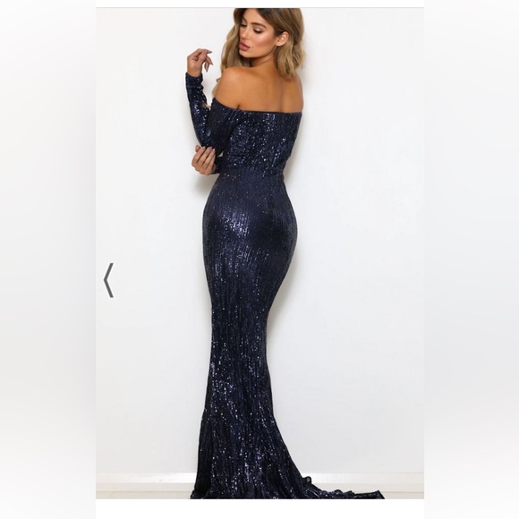 Abyss by Abby 'Manhattan' Gown- Navy - Picture 4 of 4